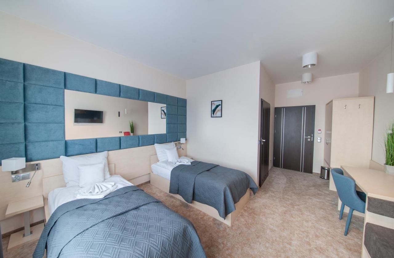 Motel S5 Zbrachlin Bagian luar foto